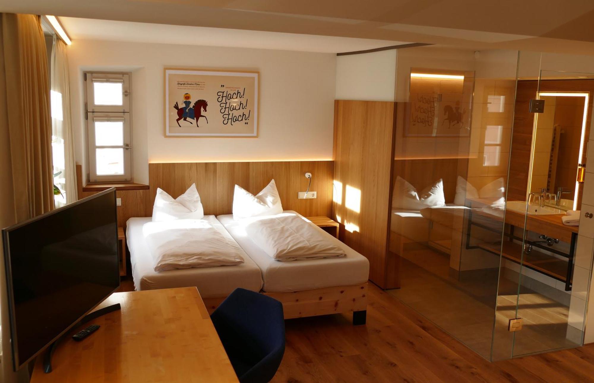 Hotel Zum Schwarzen Ross Und Gutmann Zur Post Hilpoltstein Exterior foto